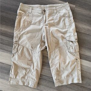 Kuhl convertible capri and brumuda shorts size 12